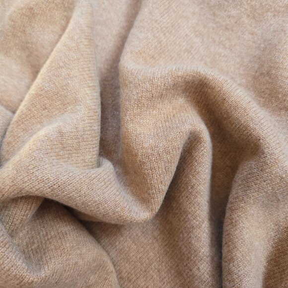 NWOT Aday Lux Wool Cashmere Knit Scarf Wrap - Picture 1 of 14